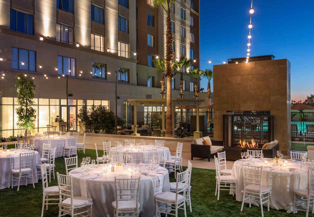 Courtyard By Marriott Irvine Spectrum Esterno foto