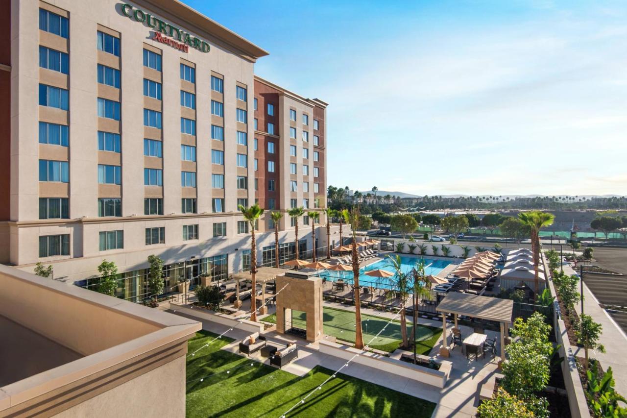 Courtyard By Marriott Irvine Spectrum Esterno foto