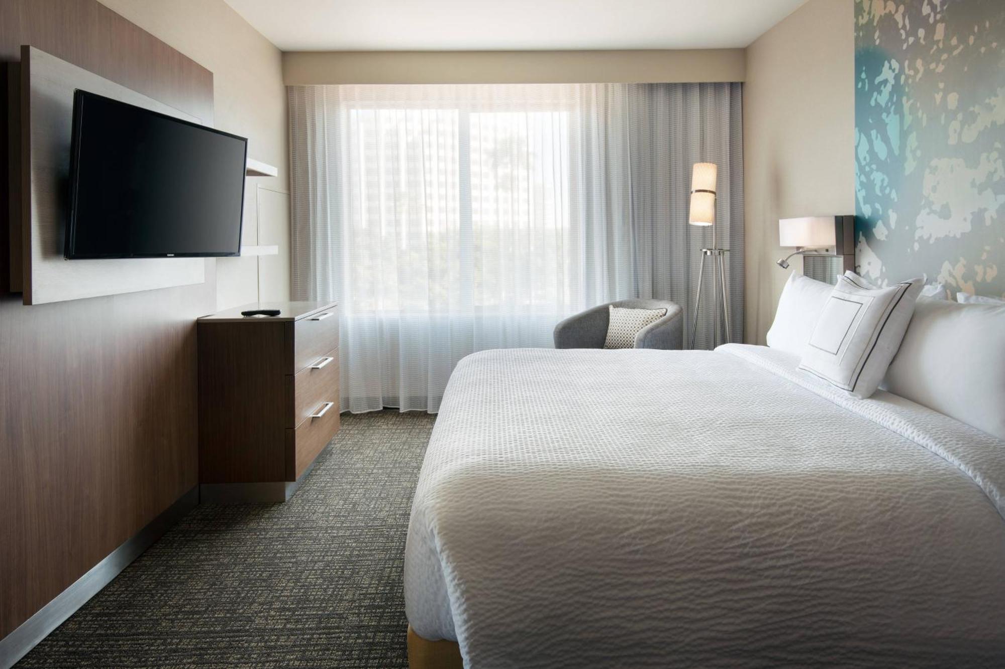 Courtyard By Marriott Irvine Spectrum Esterno foto